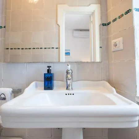 Posea Collection Tre Archi Positano