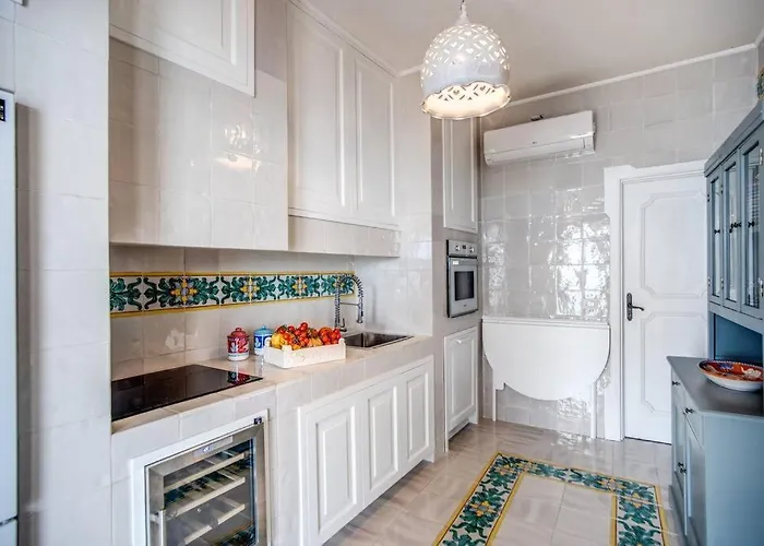 Posea Collection - Tre Archi * Positano