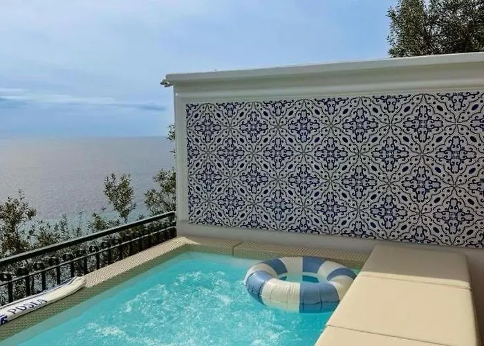 Vila Posea Collection - Tre Archi