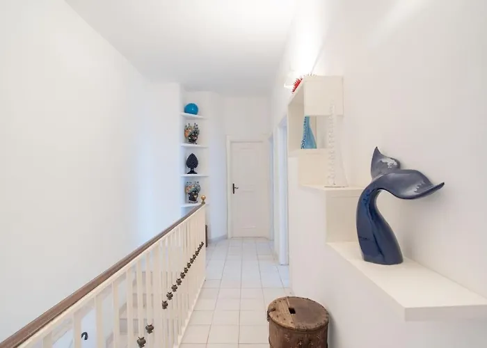 Posea Collection - Tre Archi